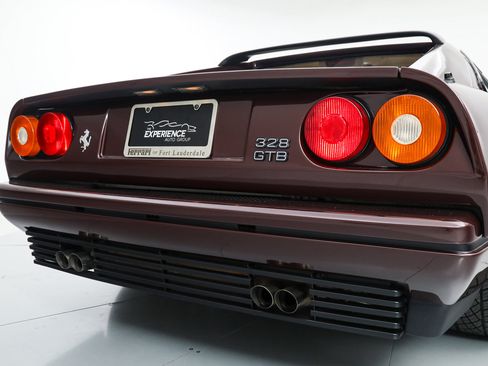 Used 1989 Ferrari 328 GTB RWD image 17