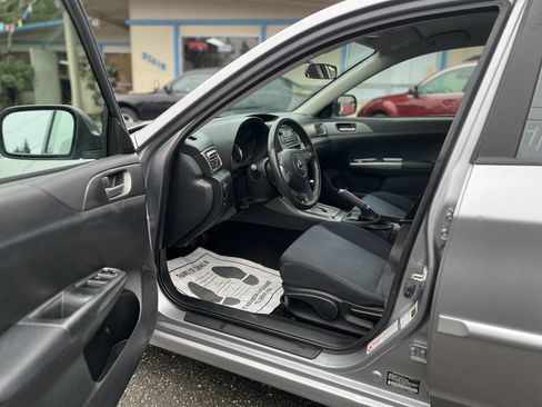 Used 2011 Subaru Impreza Outback Sport image 11