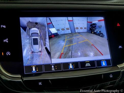 Certified 2023 Cadillac XT6 Premium Luxury w/ Technology Package AWD/4WD image 18