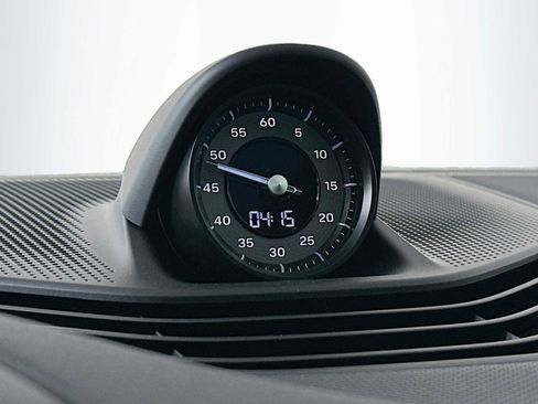 New 2025 Porsche Taycan image 17