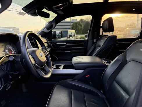 Used 2022 RAM 1500 Laramie image 12