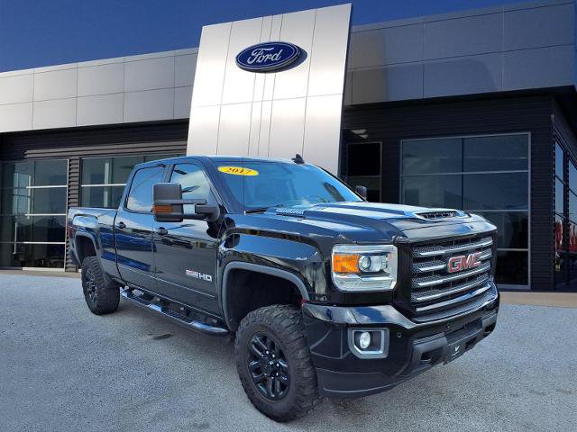 Used 2017 GMC Sierra 2500 SLT w/ Duramax Plus Package AWD/4WD image 1