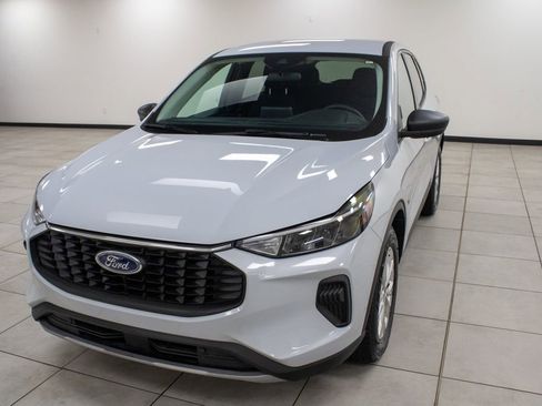 Used 2025 Ford Escape Active image 17
