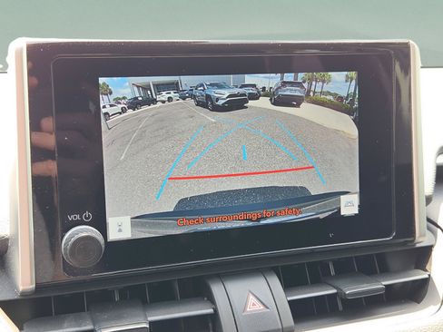 Used 2025 Toyota RAV4 LE FWD image 19