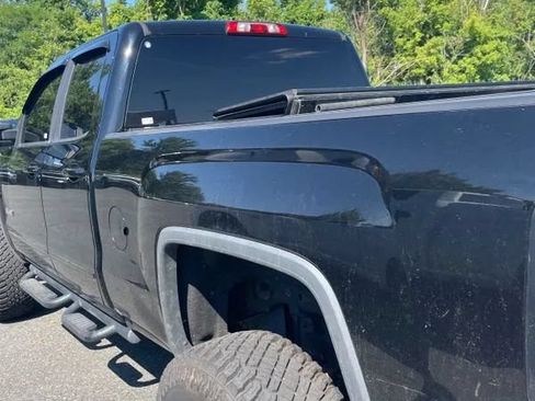 Used 2018 GMC Sierra 1500 SLT w/ All Terrain X Package AWD/4WD image 4
