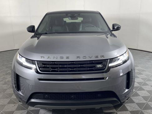 Used 2026 Land Rover Range Rover Evoque S image 4