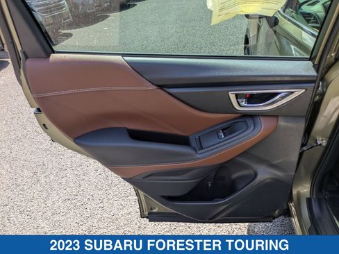 Certified 2023 Subaru Forester Touring AWD/4WD image 29