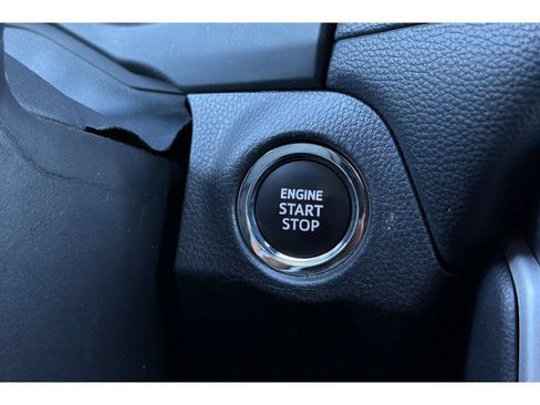 Used 2024 Toyota RAV4 XLE FWD image 24