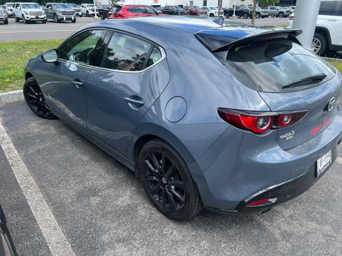 Used 2023 MAZDA MAZDA3 Hatchback w/Premium Plus Pkg AWD/4WD image 7