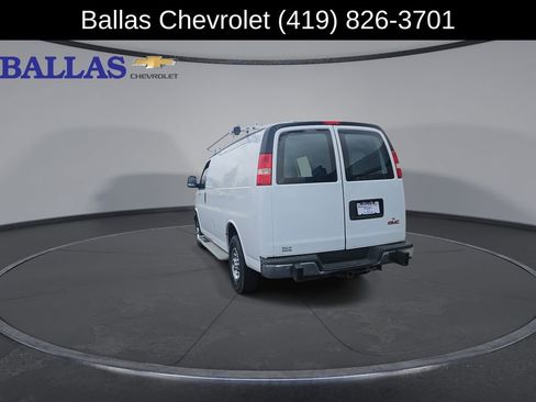 Used 2015 GMC Savana 2500 RWD image 7
