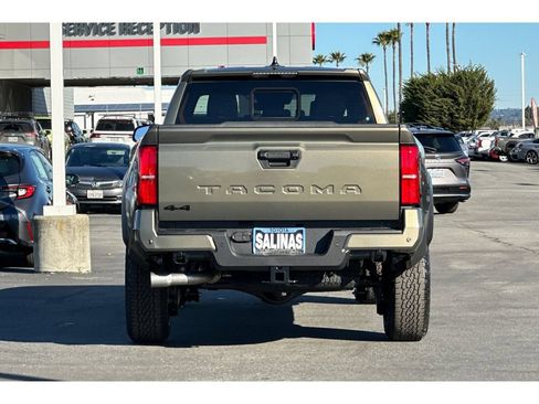 New 2026 Toyota Tacoma TRD Off-Road AWD/4WD image 4