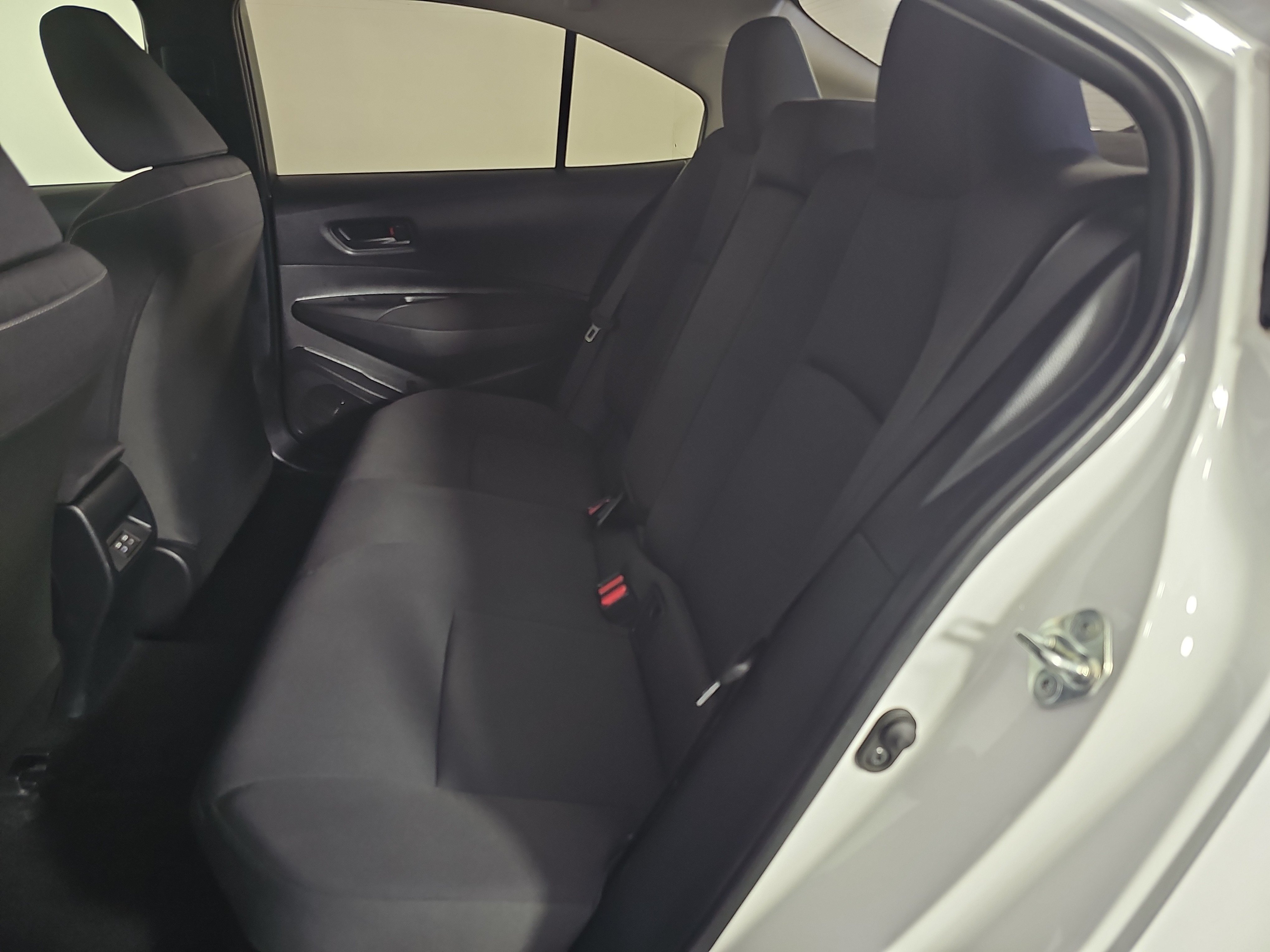 Used 2023 Toyota Corolla LE FWD image 19