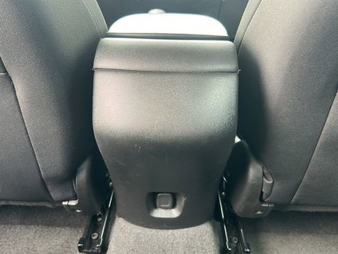 Used 2024 Chevrolet Malibu RS image 32