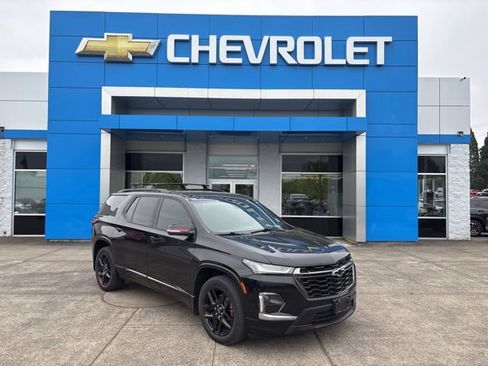 Used 2023 Chevrolet Traverse Premier w/ Redline Edition AWD/4WD image 1