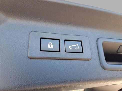 New 2026 Subaru Forester Premium image 18