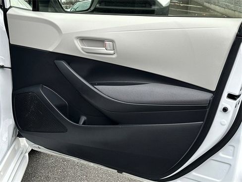 Certified 2024 Toyota Corolla LE image 13