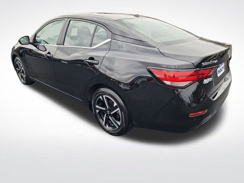 Used 2024 Nissan Sentra SV image 3