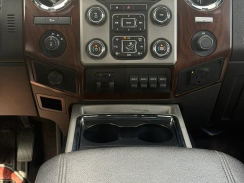Used 2014 Ford F350 Lariat w/ Lariat Ultimate Package AWD/4WD image 18