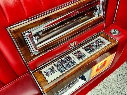 Used 1987 Cadillac Brougham image 12