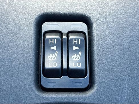 Used 2025 Toyota GR86 Premium w/ ALL Weather Mat Package (TMS) RWD image 19