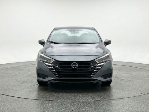 Used 2025 Nissan Versa SV image 1