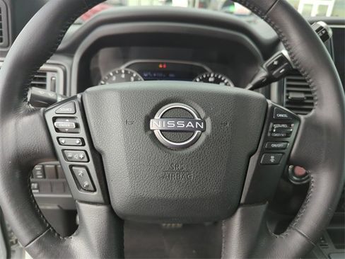 Certified 2023 Nissan Titan SV w/ SV Convenience Package image 39