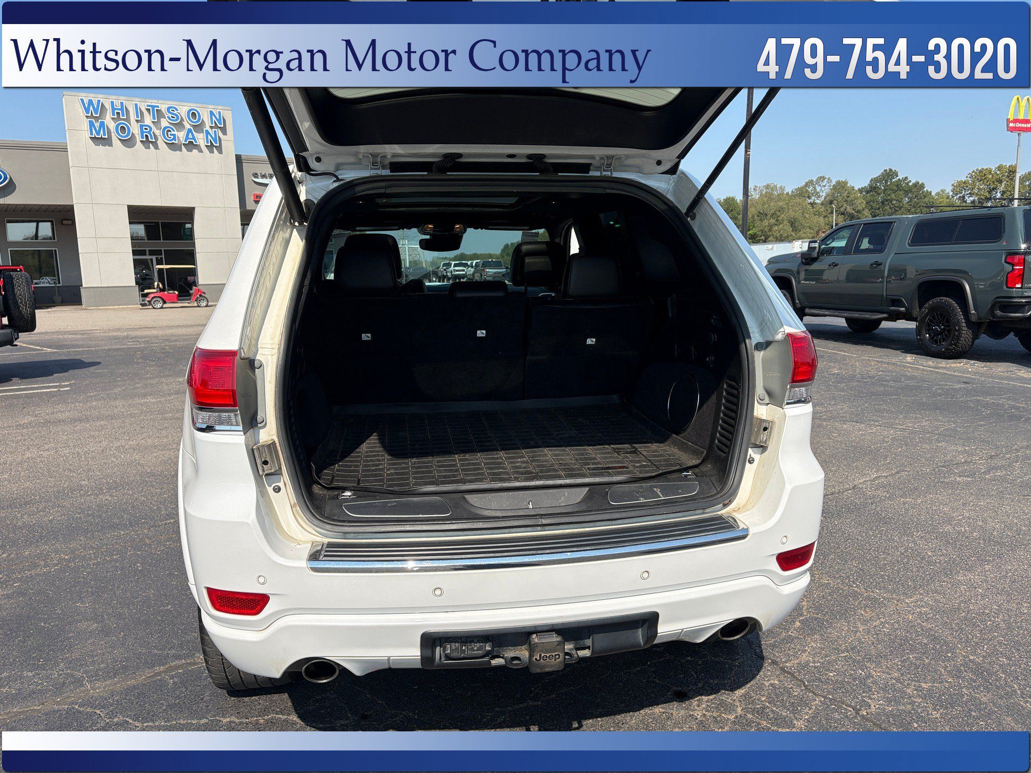 Used 2020 Jeep Grand Cherokee Overland w/ Interior Metal Package AWD/4WD image 33