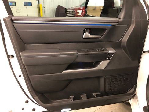Used 2024 Toyota Tundra Platinum image 14