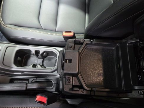 New 2026 Jeep Gladiator Sport image 26