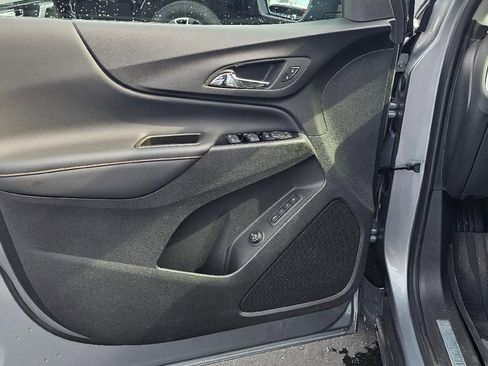 Used 2024 Chevrolet Equinox Premier w/ LPO, Floor Liner Package FWD image 9