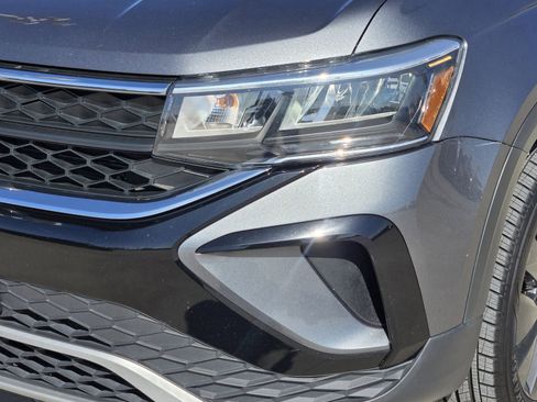 Used 2024 Volkswagen Taos S image 10