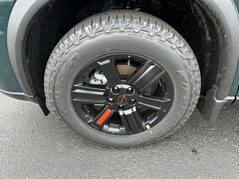 New 2026 Nissan Rogue SV AWD/4WD image 13
