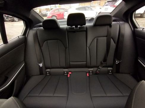 Used 2021 BMW 330i Sedan w/ Driving Assistance Package image 61