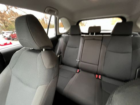 Used 2025 Toyota RAV4 LE image 38