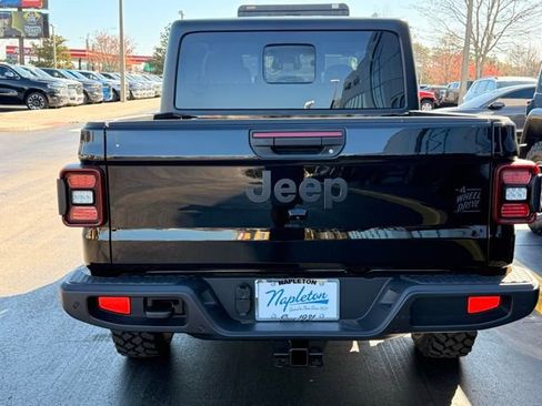 New 2026 Jeep Gladiator Willys image 8