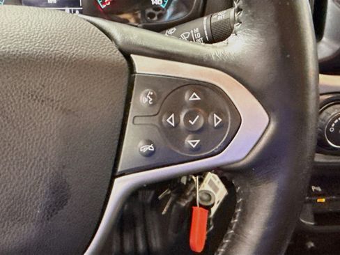 Used 2022 Chevrolet Colorado LT w/ Fleet Safety Package RWD image 15
