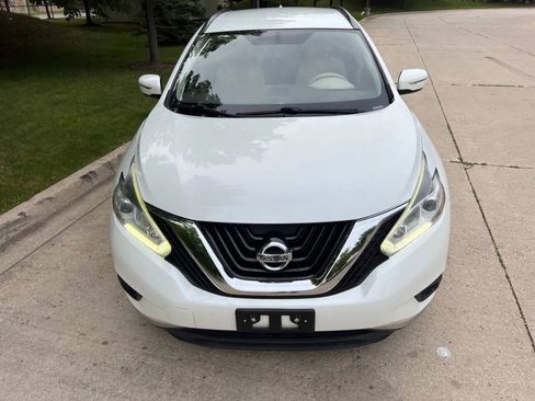 Used 2015 Nissan Murano SV image 2