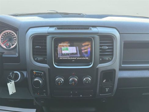 Used 2020 RAM 1500 Express w/ Express Value Package AWD/4WD image 17