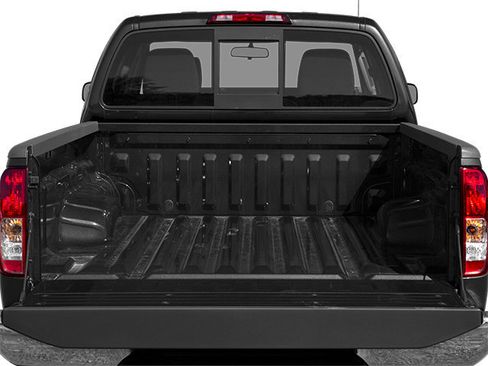 Used 2014 Nissan Frontier Desert Runner RWD image 14