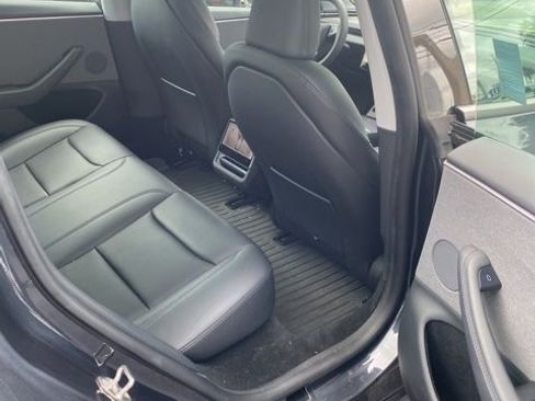 Used 2024 Tesla Model 3 Standard Range RWD image 11
