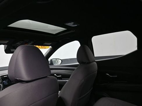 Used 2023 Hyundai Santa Cruz SEL Premium image 19