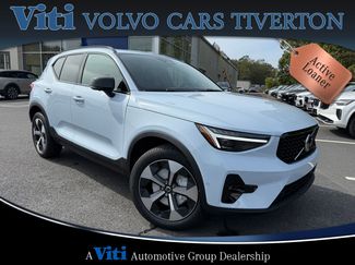 Used 2026 Volvo XC40 B5 Plus w/ Protection Package Premier video 1