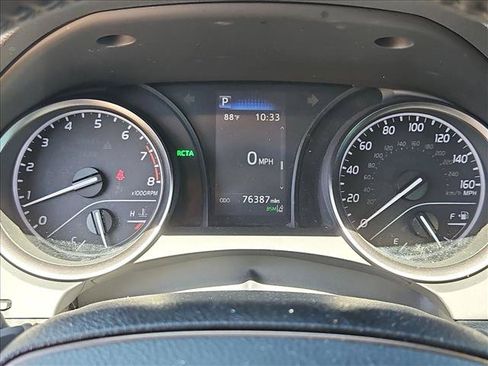 Used 2024 Toyota Camry SE FWD image 14