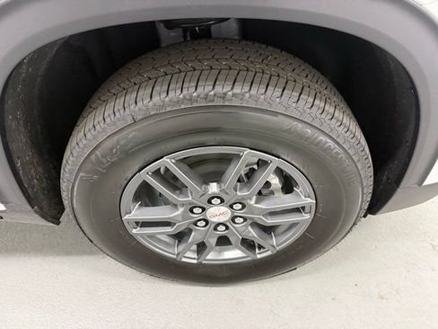 New 2026 GMC Acadia Elevation FWD image 4