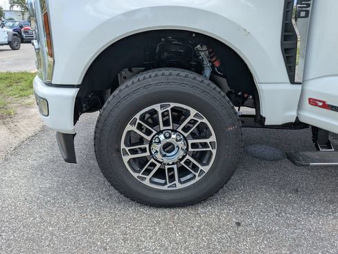 New 2026 Ford F350 Platinum w/ Platinum Plus Package AWD/4WD image 37