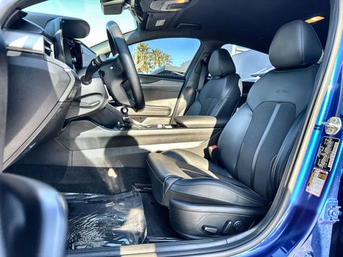 Used 2023 Kia K5 GT-Line w/ GT-Line Premium Package image 3