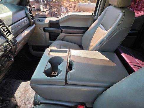 Used 2019 Ford F450 XL w/ XL Value Package AWD/4WD image 27