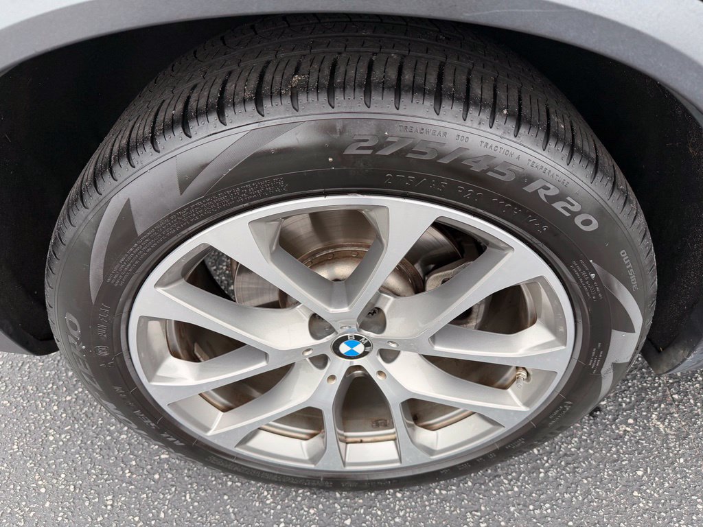 Used 2021 BMW X5 xDrive40i w/ Premium Package AWD/4WD image 13