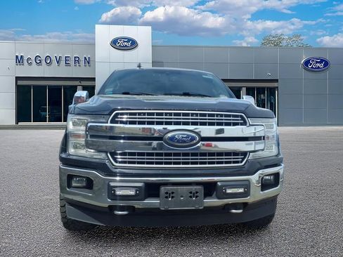 Used 2018 Ford F150 Lariat w/ Equipment Group 502A Luxury AWD/4WD image 4