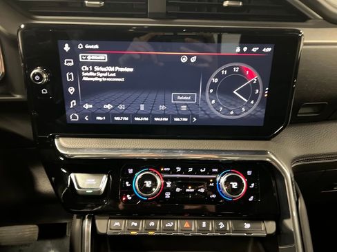 Used 2024 GMC Sierra 1500 Denali w/ Technology Package image 23